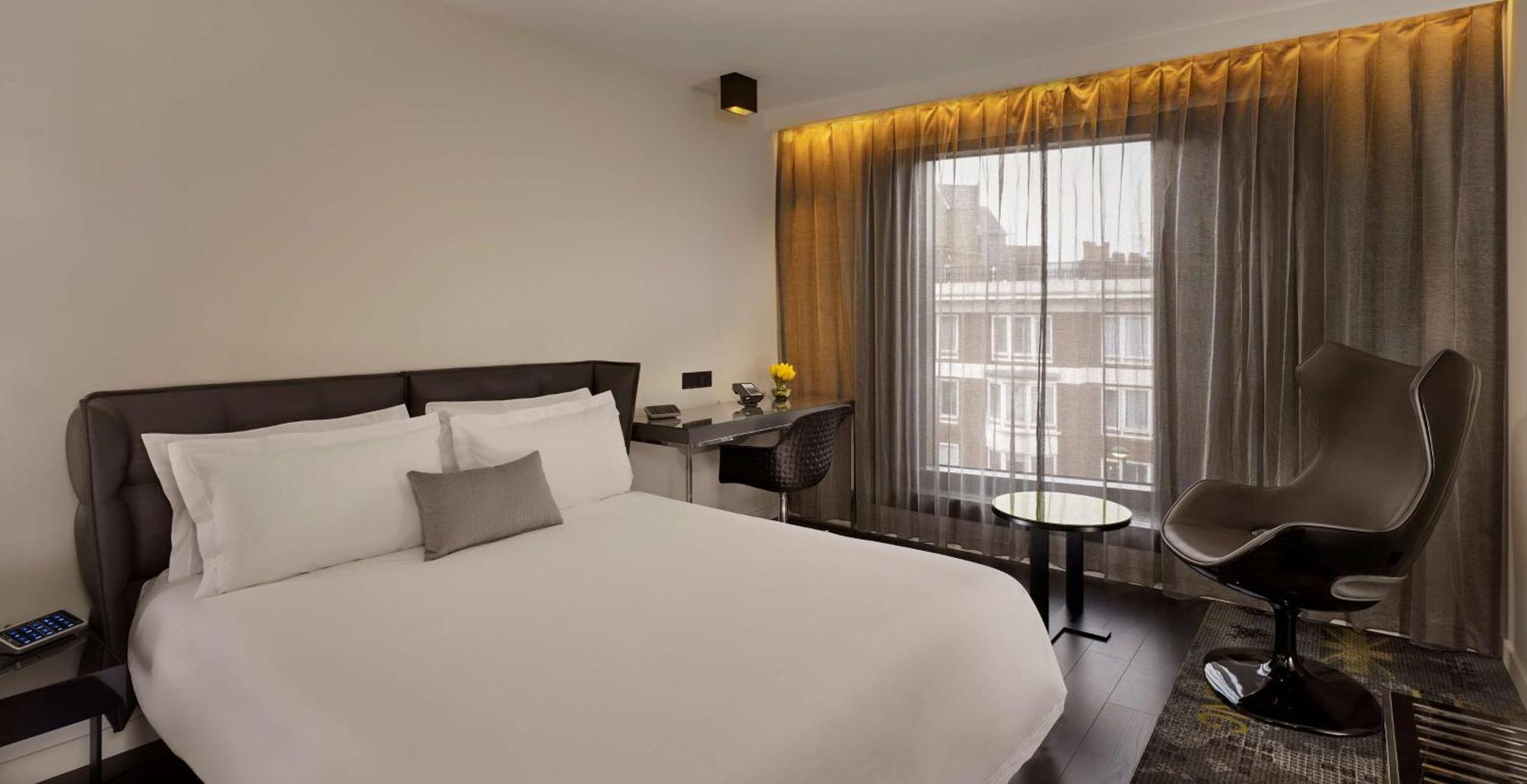 Отель Park Plaza Waterloo 4*