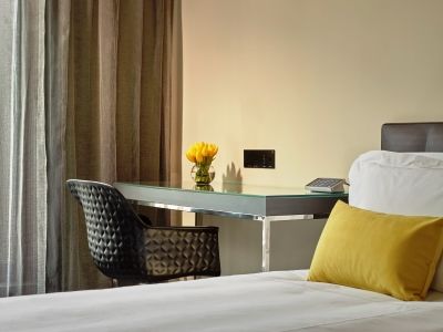 Park Plaza Waterloo 4* Лондон