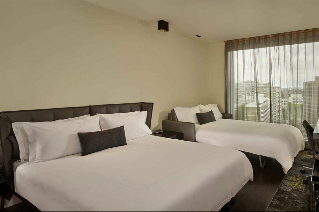 Отель Park Plaza Waterloo Лондон